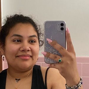 Meet your Posher, Destiny